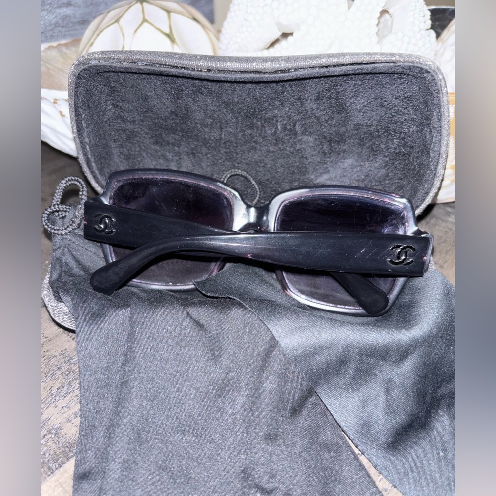 CHANEL Acetate Square CC Sunglasses 5385-A in Black​​​ - Picture 9 of 13